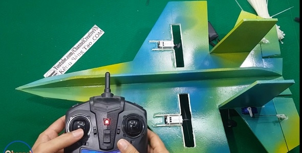 Uzaktan Kumandalı Maket Uçak Yapımı 2